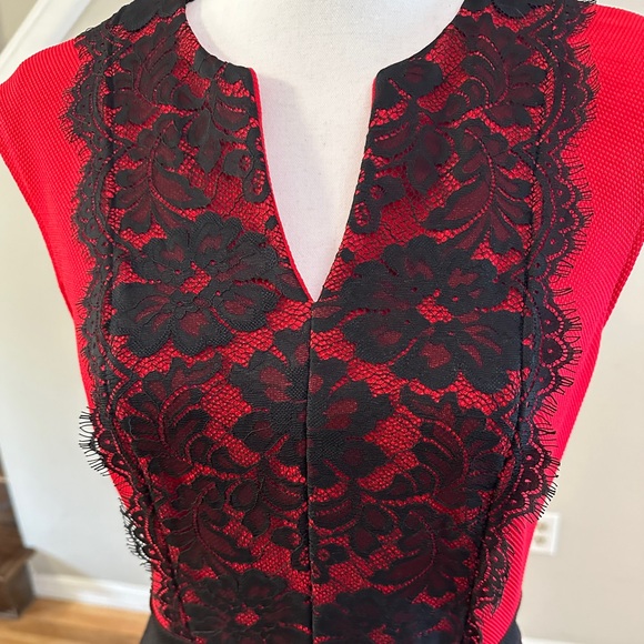 Danny & Nicole Lace Sheath Dress - Size 6 - Picture 3 of 9